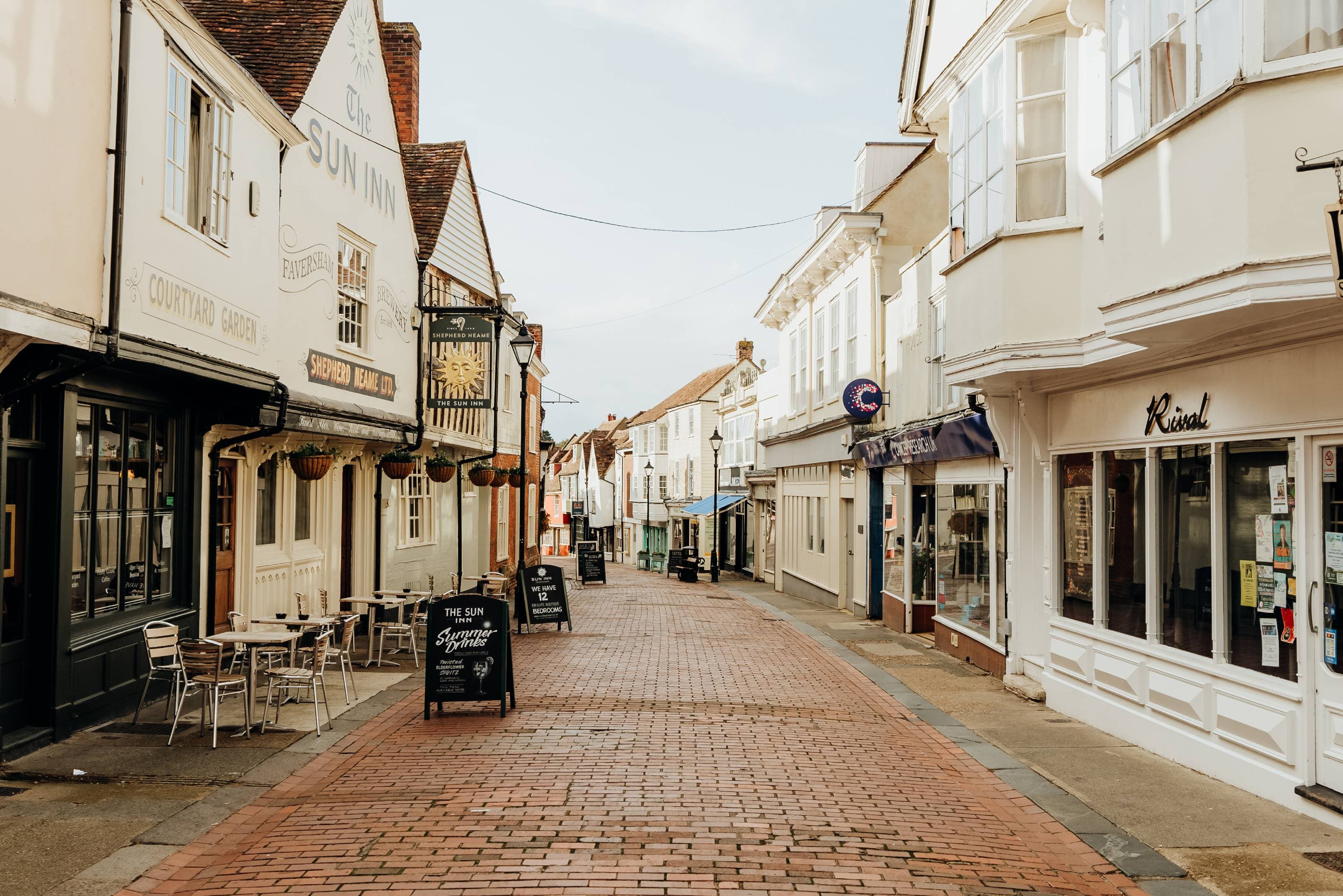 <p>Experienced property specialists</p>